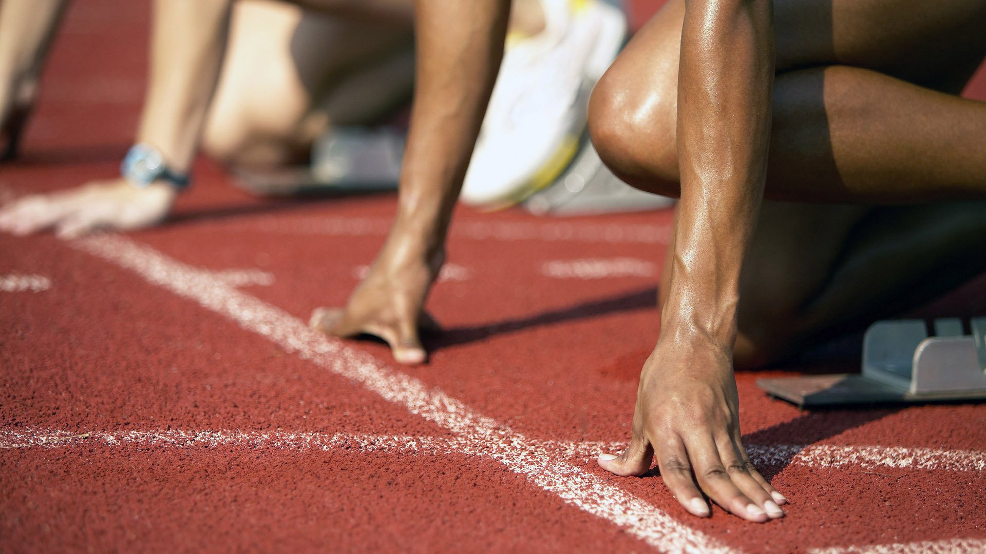 跳水动作流畅摩纳哥赢得掌声，摩纳哥奥运